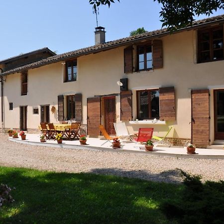 Bed and Breakfast Ferme Passion Saint-Trivier-sur-Moignans Екстер'єр фото